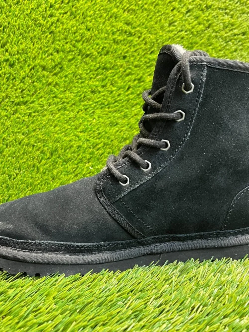 UGG Harkley Mens Size 9 Black Casual Outdoor Waterproof Suede Chukka Boots
